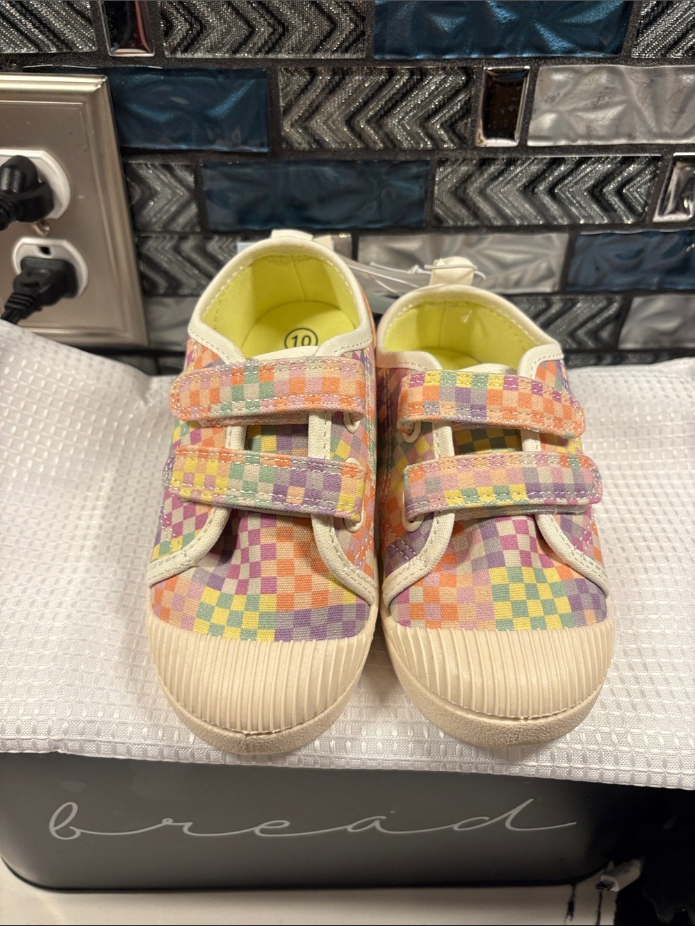 Kids Multicolor Checkered Velcro Sneakers - Unbranded